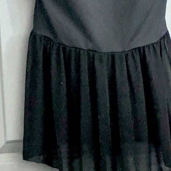 Black cute girl’s Leotard for dancing events very stretchy and skirt included - Picture 2 of 4